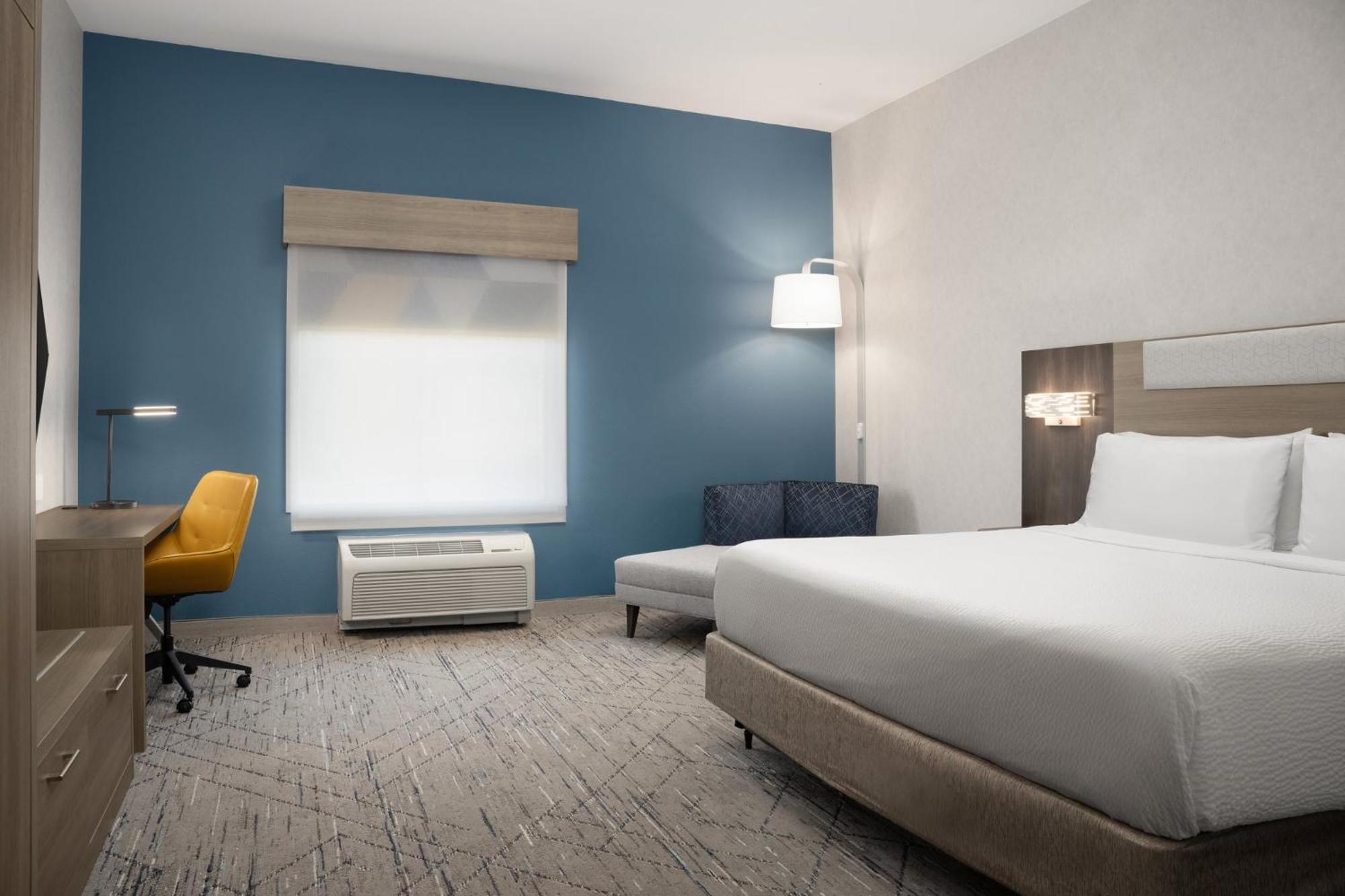 Holiday Inn Express & Suites Alexandria - Fort Belvoir By Ihg Buitenkant foto