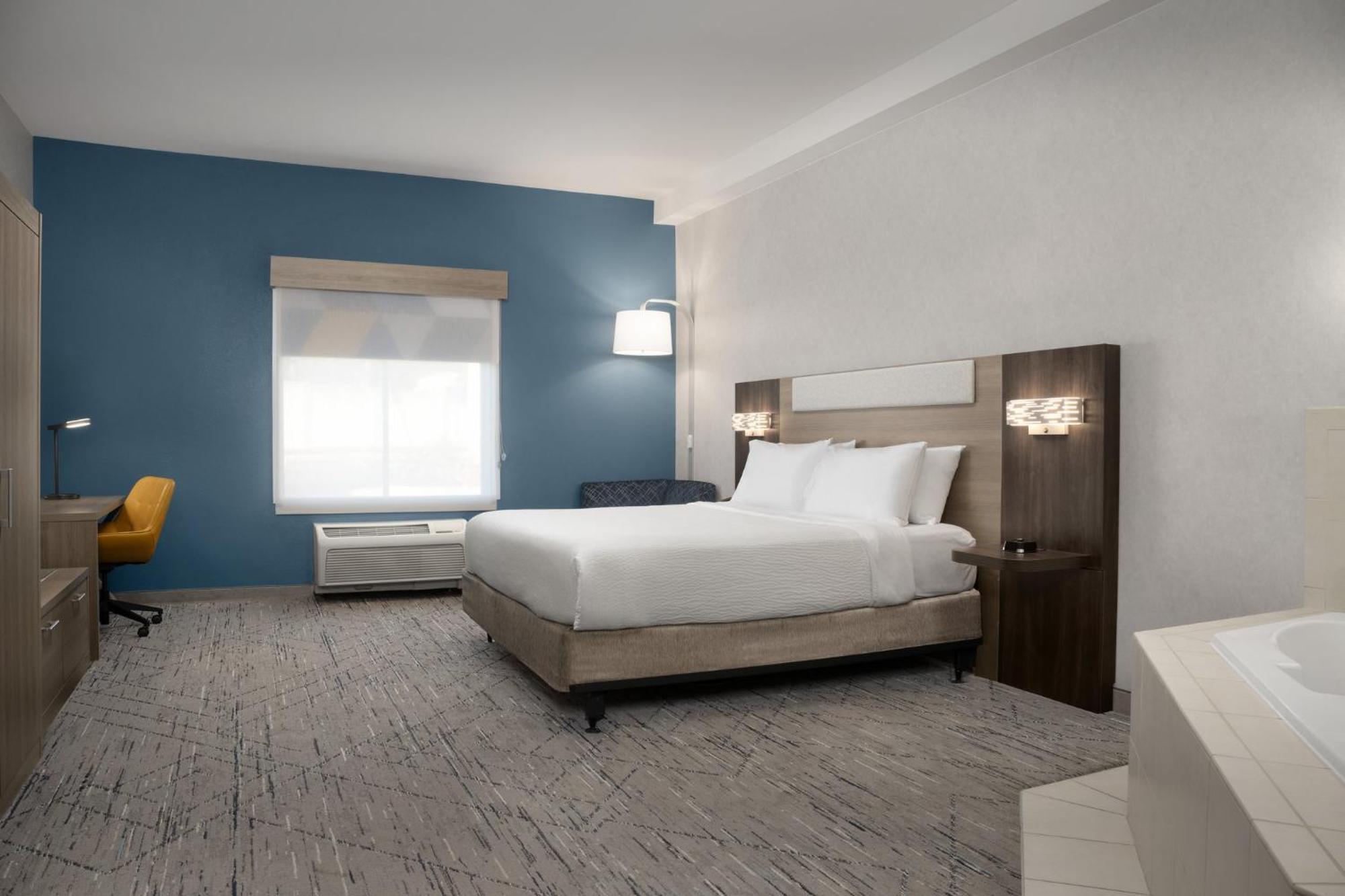 Holiday Inn Express & Suites Alexandria - Fort Belvoir By Ihg Buitenkant foto
