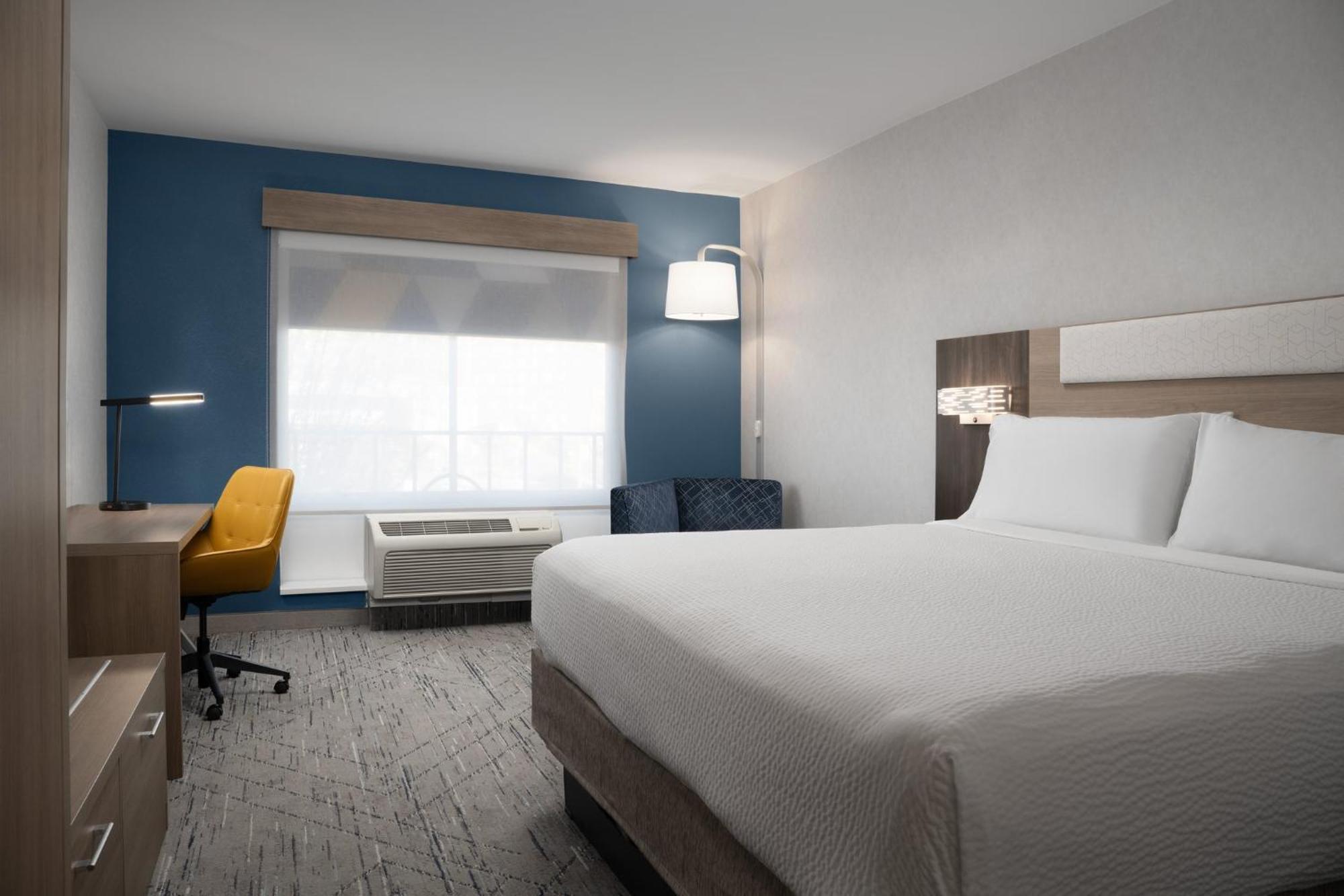 Holiday Inn Express & Suites Alexandria - Fort Belvoir By Ihg Buitenkant foto