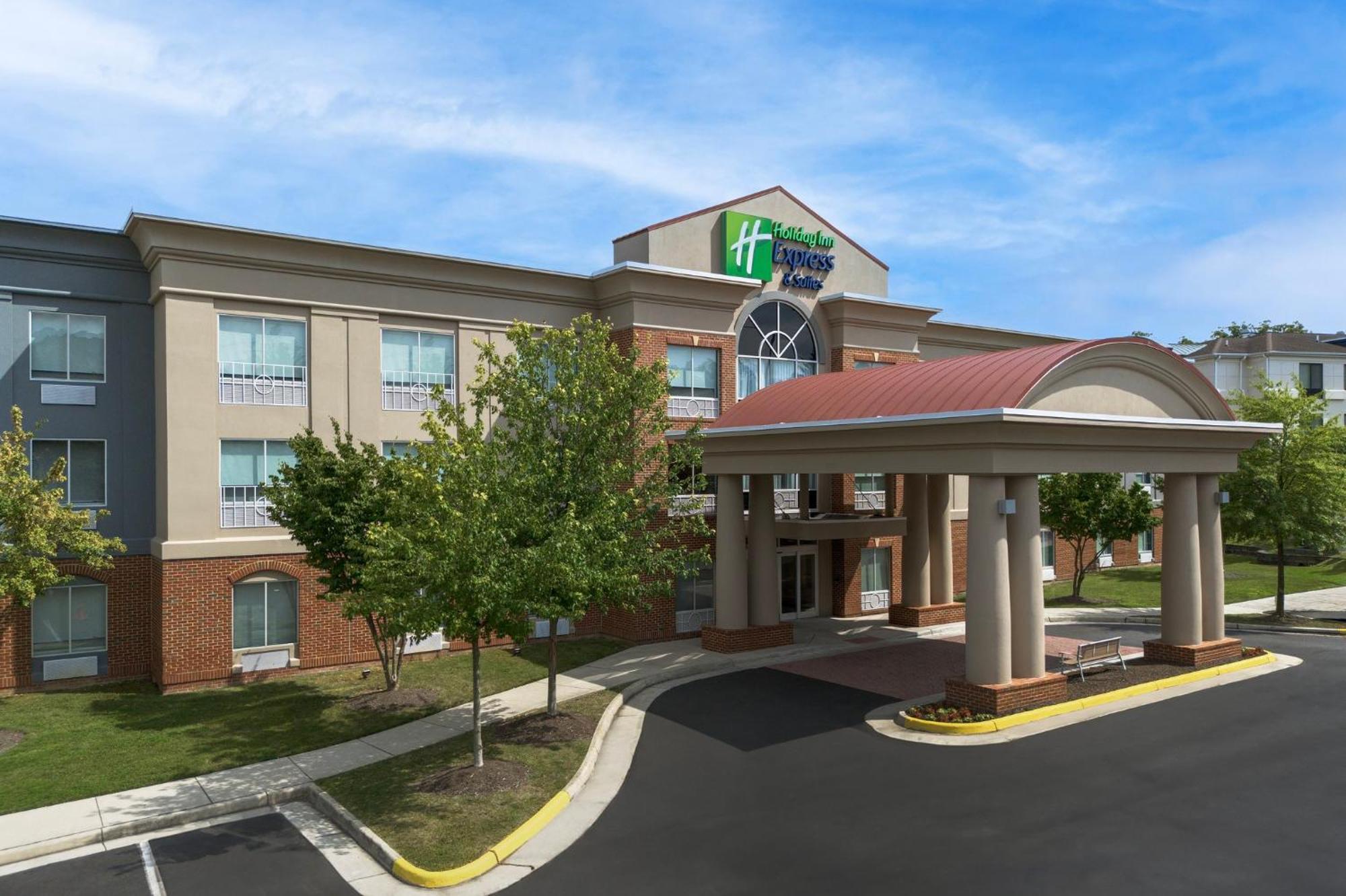Holiday Inn Express & Suites Alexandria - Fort Belvoir By Ihg Buitenkant foto